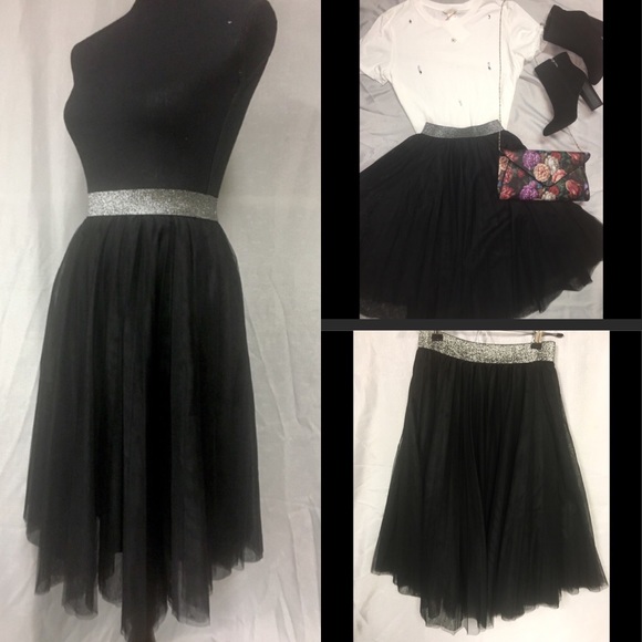 NWT Black Tulle Skirt Midi w/ Metallic Waistband - Picture 2 of 8